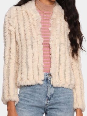 Heartloom Cream Faux Fur Ribbed-Panel Vest